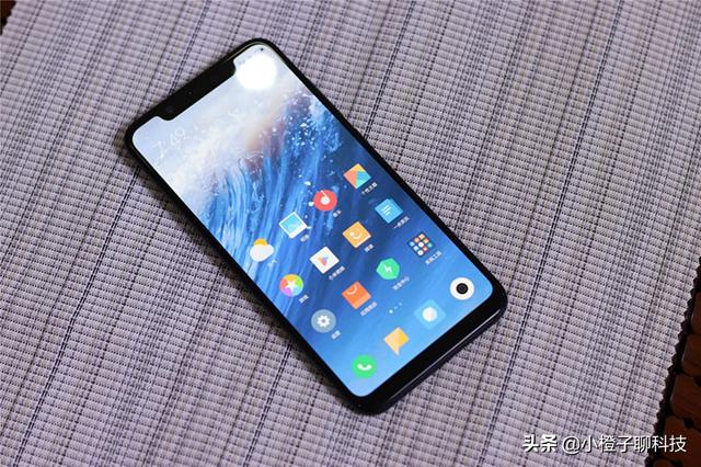 Ŀǰ2500���ң���4���ֻ�ֵ���㿼�ǣ���һ����Լ۱�С��8