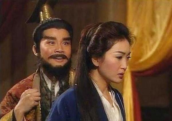 ��߸����ͷ��������ô���ģ����󰵲ط������ռ�����