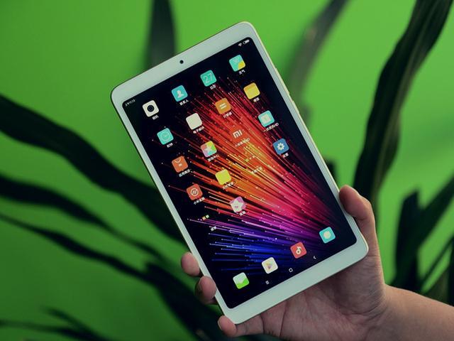 С��ƽ��4�ͻ�Ϊƽ��M5��2000Ԫ�������Ŀ�����ʣ�