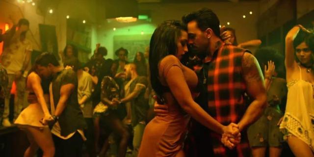 ��YouTube�ϣ�ȫ�������Ƕ�����ʲô��