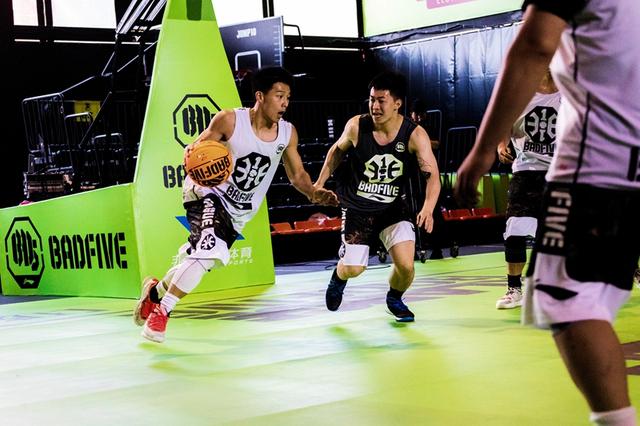 ������ͷ���������������������������������ϵ�У�