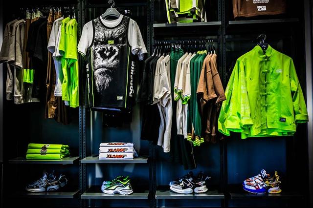 ������ͷ���������������������������������ϵ�У�