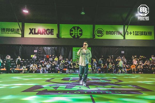 ������ͷ���������������������������������ϵ�У�