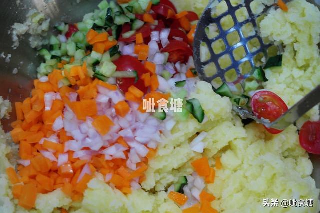 10�����ڼ����������࣬��ֵζ��������������������һ���ͻ�