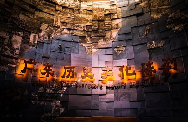 �ڹ��ݲ���ȥС������3������ֺ��������ʥ�أ������ǳ��ϰ�