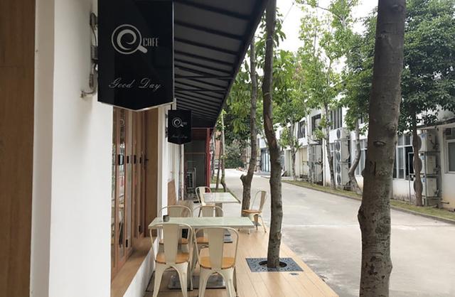 �ڹ��ݲ���ȥС������3������ֺ��������ʥ�أ������ǳ��ϰ�