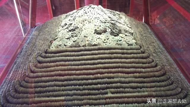 ���˺�Ǯ�ҵ����� ���������ʲô��˼��