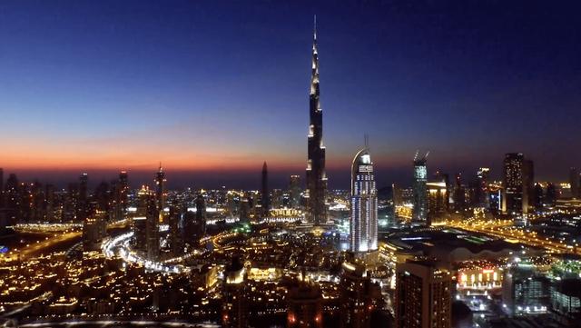 �ϰݵ�����һ�������ĳ��У�����˵�и���������