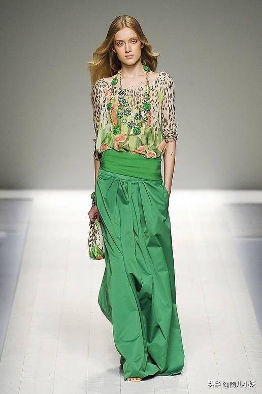 ͼ�Ľ�˵����ɫ������ʲô��ɫ���£�