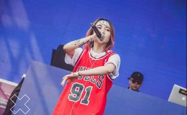 �й���˵����00���Capper��������ʲô��ͷ��