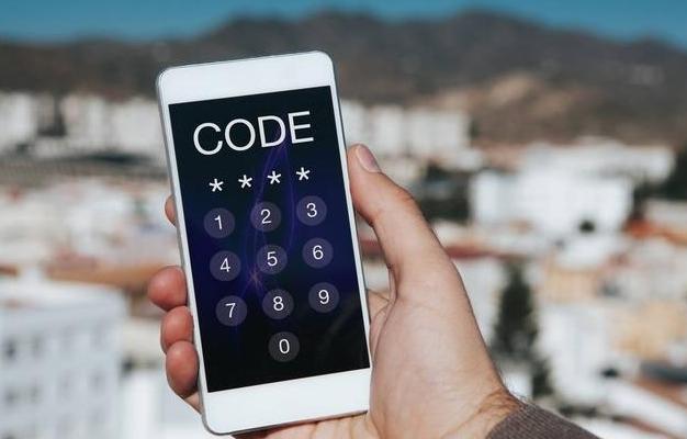 ���н��㣬��θ߱���ֻ���١�����Ҳ���ᱻƭ��