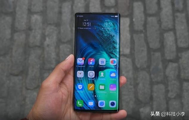 ƻ�������У�iPhone8 Plus������Ϊ��ּۣ����ѣ�����Ҫ�ټ���