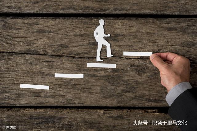 ������ʵ�ܼ򵥣�һ������Ĺ����ߣ�ֻ��������4���£�