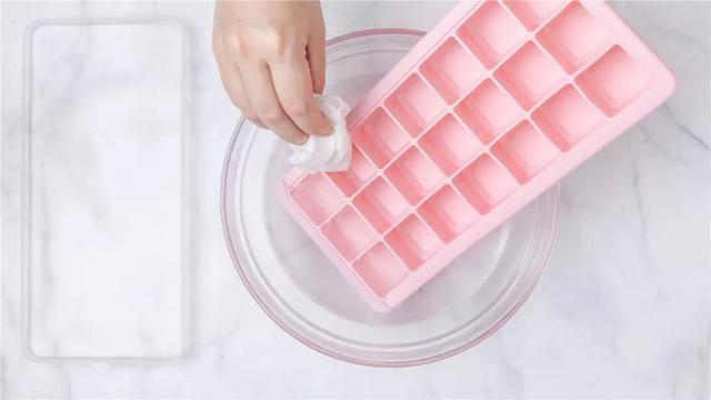 �ְ��ֽ�������ʽ���飬���������մ�ͷ������