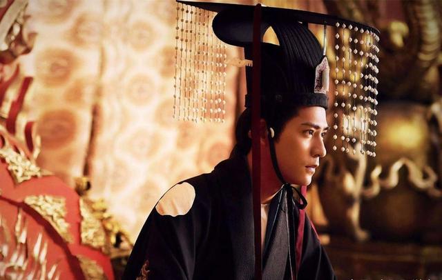 ������Ϊ��һͳ�۹�ȴֻ���ڼ�ʮ�꣬����������û���ٷ���