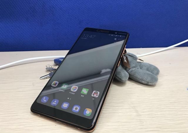 ��3���ÿ��ֺ��õ��ֻ���ÿһ���������㣬����ֵ�����֣�