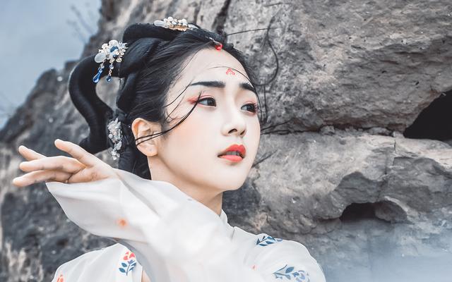 �̵�5������񫣬ȴ����������̭������С˵����ĵĿ����ղ���