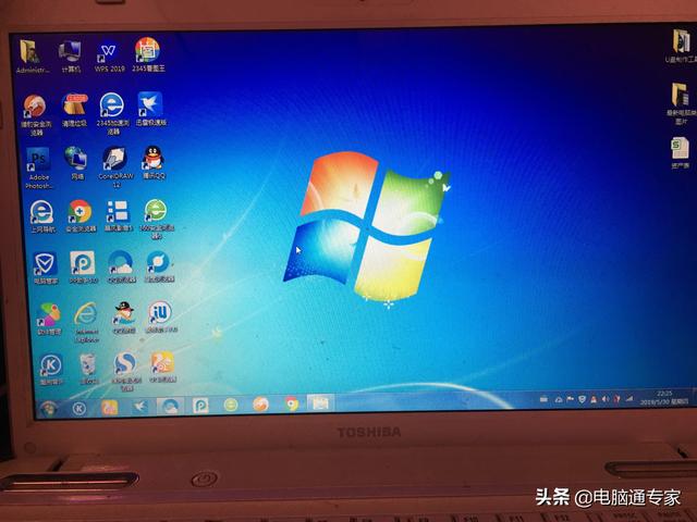 ������Windows����ϵͳ��Ӧ����ΰ�װϵͳ�أ��ʺ�ϵͳ��ѧ�ߣ�