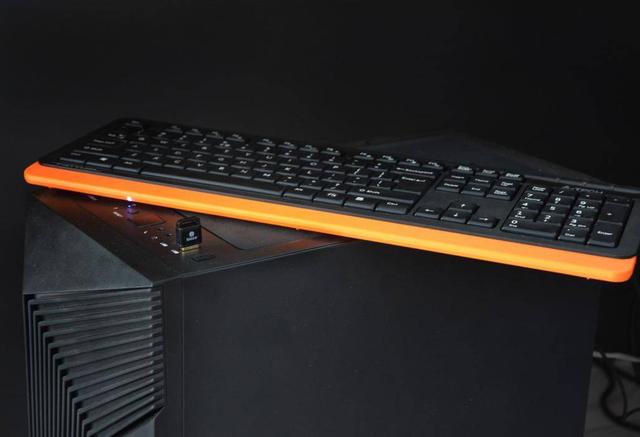 ���߱�������������࣬�����������������ײ����