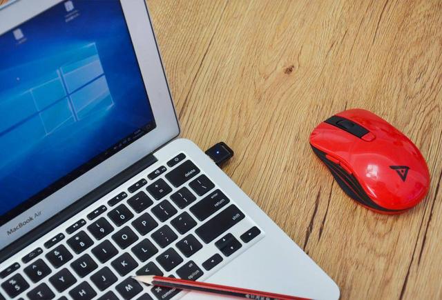 ���߱�������������࣬�����������������ײ����