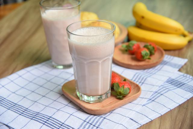 ��֬�ڼ�ͳ���7����ͣ�����10���Ӿ������ã����촩ɶ���ÿ�