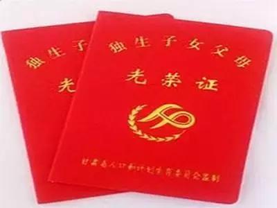 ��"foreigner"�ƺ�����˺ܲ���ò����Ӧ�ý�ʲô��