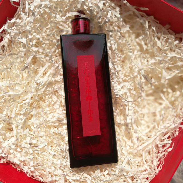 �����û���Ʒ��ô���������ú�ɫ��¶���������