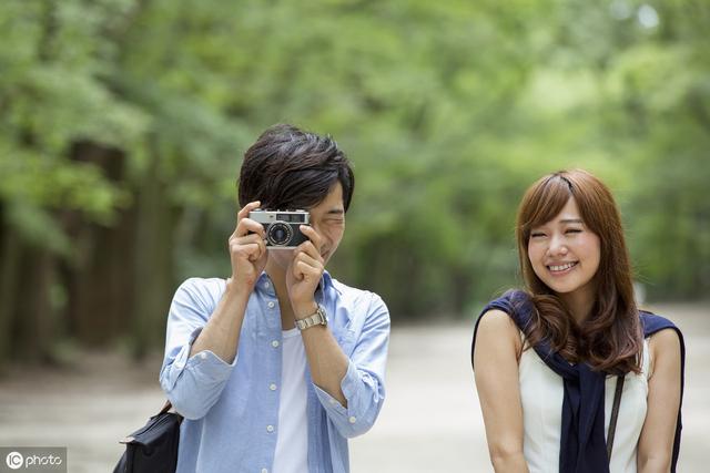 �ഺ������ʲôԭ������ģ�ϲ��������Ů����α����ഺ�����⣿