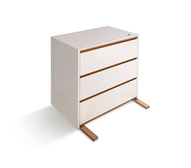 �˹�����Ϊ�Ҿ��x�ܣ�37�����ܼҾ�����ϵ�м�������