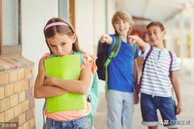 ������Ȧ�����ƶϳ�һ���˵ı��ԣ�����3������Ȧ����ǧ����