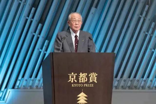 ȫ���Ը���������ʲô���ģ�