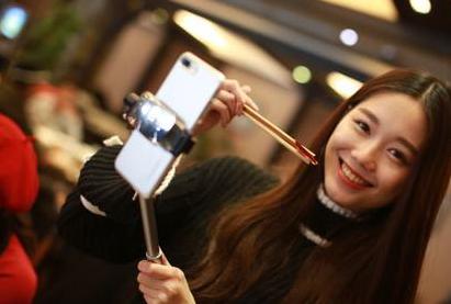 ֱ������ϵͳ��һ��һ����ϵͳ�ʺ���С��ҵ��˾Ѹ�ٱ��ֵ�ԭ��