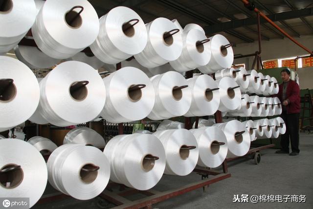 ʲô�Ǵ��ˡ��л��˺�С���ˣ�