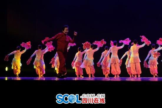 ����Ϊʲô�����죿"�ɻ���������������Ӱ