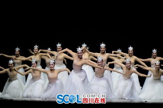 ����Ϊʲô�����죿"�ɻ���������������Ӱ