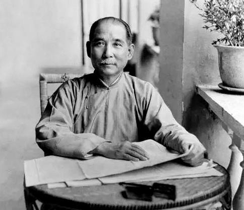 ��λ�¸����ص����ˣ��Ȱ������ɽ��Ҳ���ë��ϯ