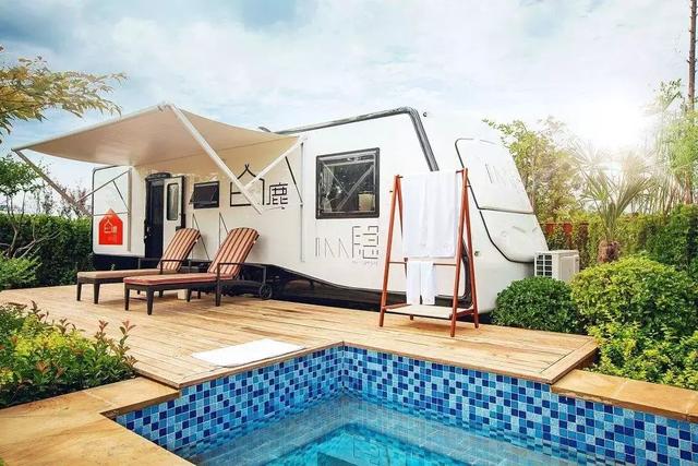 �����ܱ����ʺ�����ȥ��10���ط���˵�߾��ߣ�