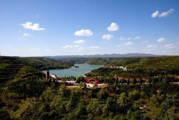 �����ܱ����ʺ�����ȥ��10���ط���˵�߾��ߣ�