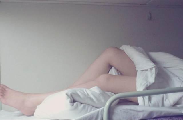 �������Ժ�Ӳ�Ծ�����ɶ�������Ц�ƣ��羰��ͬ