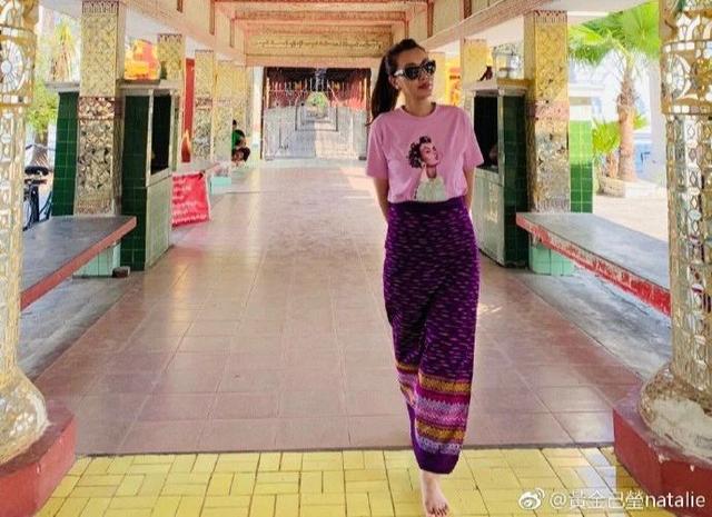 49���������ʷ����������ϣ���վ�̨��С������7��Ů�Ѵ�����