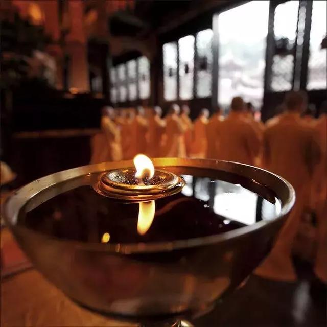 ʲô�������ĳ�ʥ��