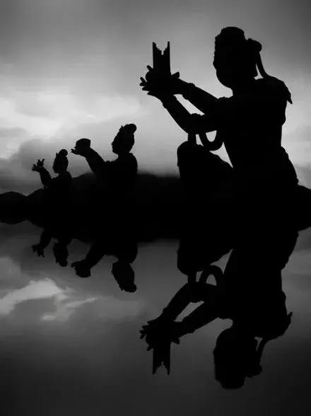 ʲô�������ĳ�ʥ��