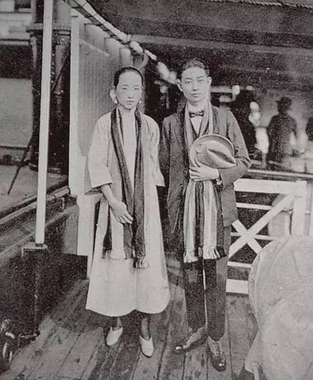 ÷����������Ů���У�Ϊ�ζ�˵��ҵ���ԭ����������