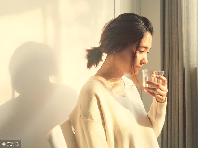 �������������ĺ��Ѷ����������е�Ů��С������ʲô��˼