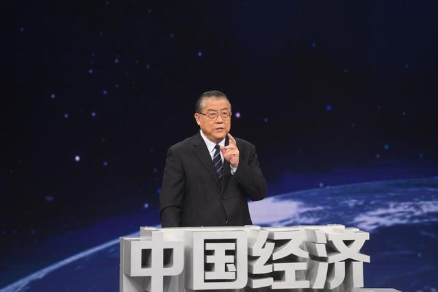 �Ӿ����ϵ������ںϣ��м��̲������ľ޴�������