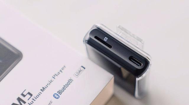 С��������MP3С���ӣ�FiiO M5���ֲ���������