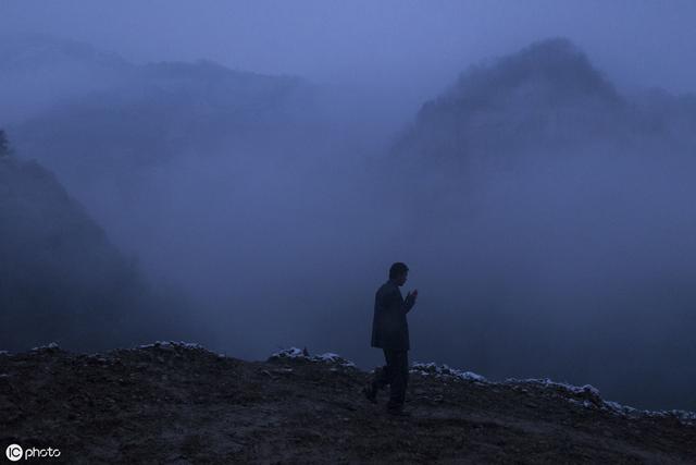 ��̬����������Ϊ����˭