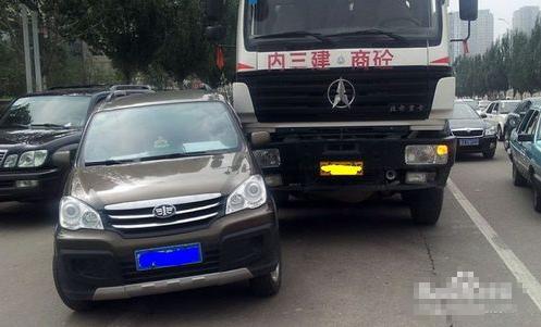 �������ѣ�����ֻ����4�־��У�������Ǹ����չ�˾�װ���Ǯ