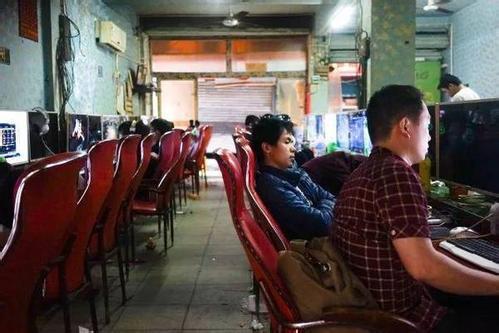 �ⲿ��¼Ƭ��¶�˶����˵��������������˼�����������˲��г�