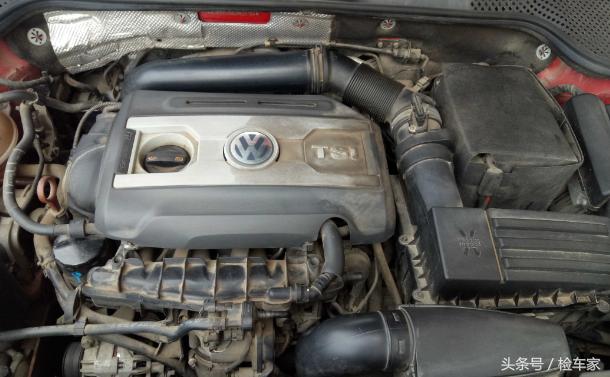 ��ɫ���ڼ׿ǳ�16�����֣���Ů����ȥ�ǳ����磬��ͷ�ʸ�